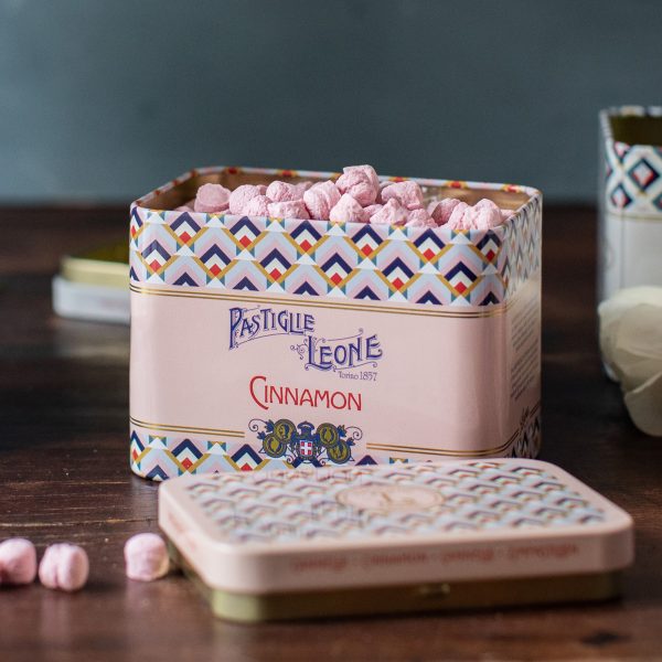 DECOstudio / Studio grafico di Branging + Packaging